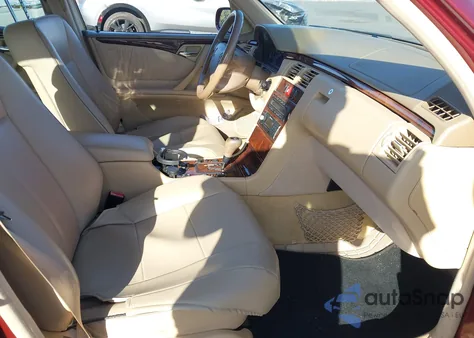 2000 Mercedes-Benz E 320 из США, поврежденный, VIN WDBJF65J7YB125521